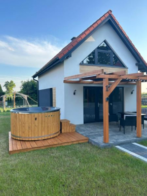 Dom z balią in Mikolajki